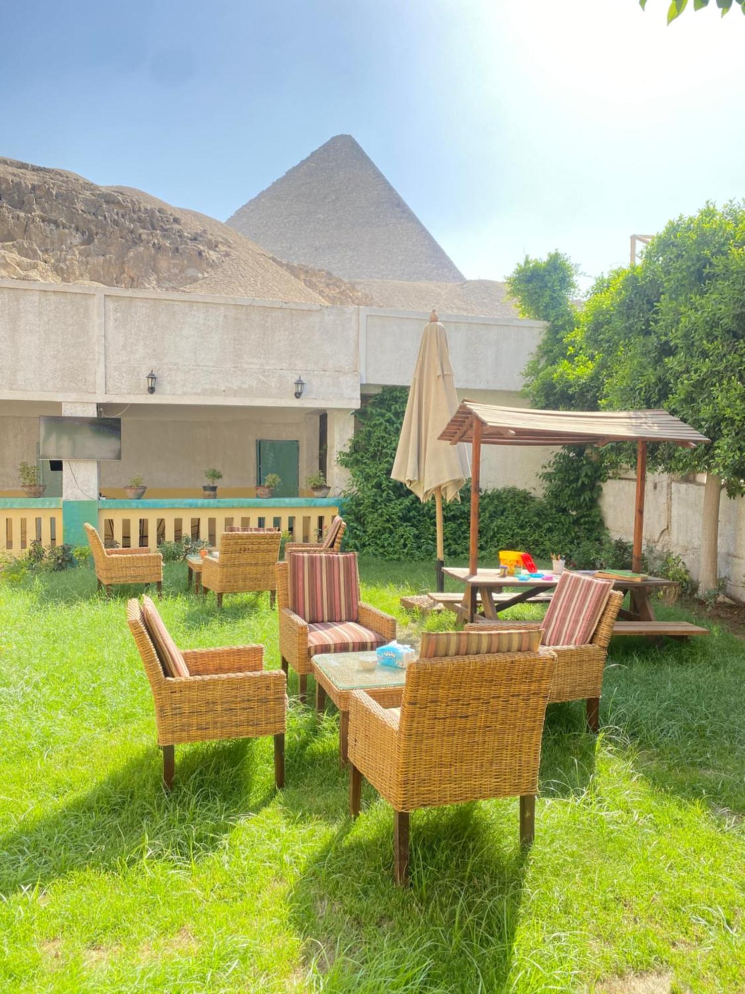 The Grand Pyramids View Hotel Kafret el-Gabal Exteriér fotografie